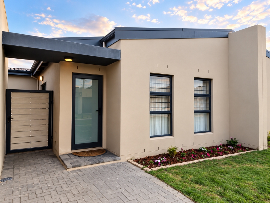 3 Bedroom Property for Sale in Marinda Park Western Cape